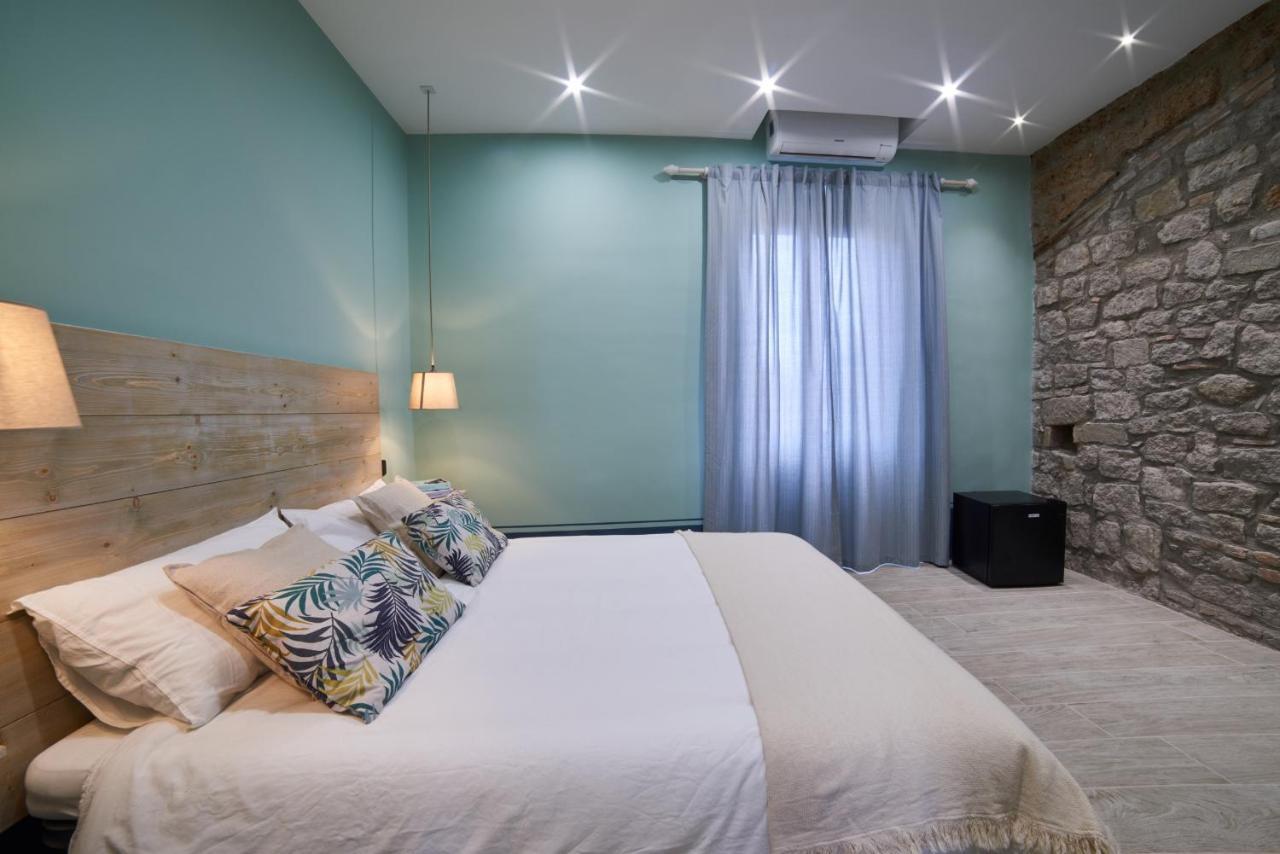 Al22 Di Piazza Del Gesu Hotell Viterbo Exteriör bild