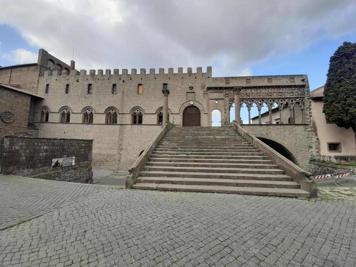 Al22 Di Piazza Del Gesu Hotell Viterbo Exteriör bild