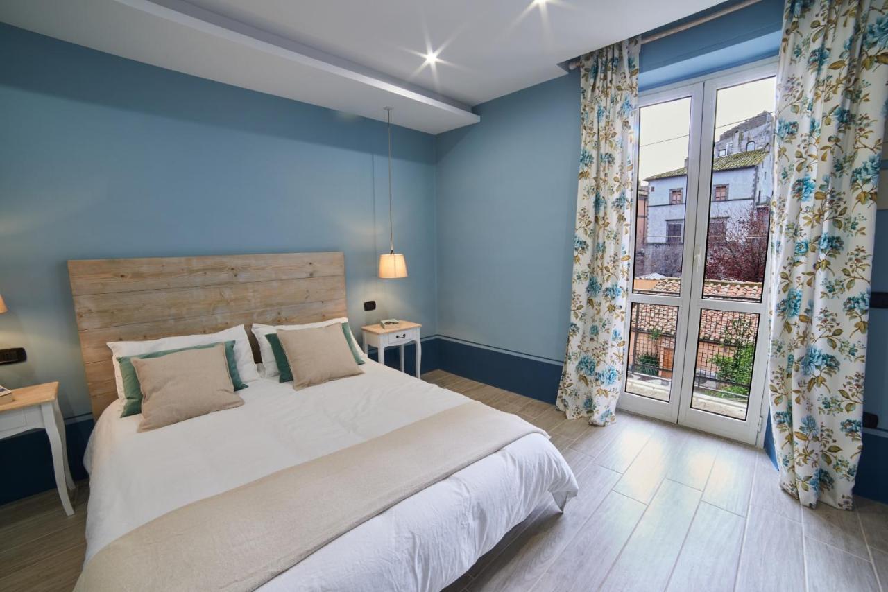 Al22 Di Piazza Del Gesu Hotell Viterbo Exteriör bild