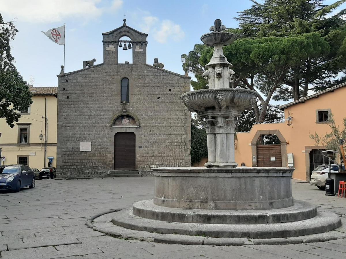 Al22 Di Piazza Del Gesu Hotell Viterbo Exteriör bild