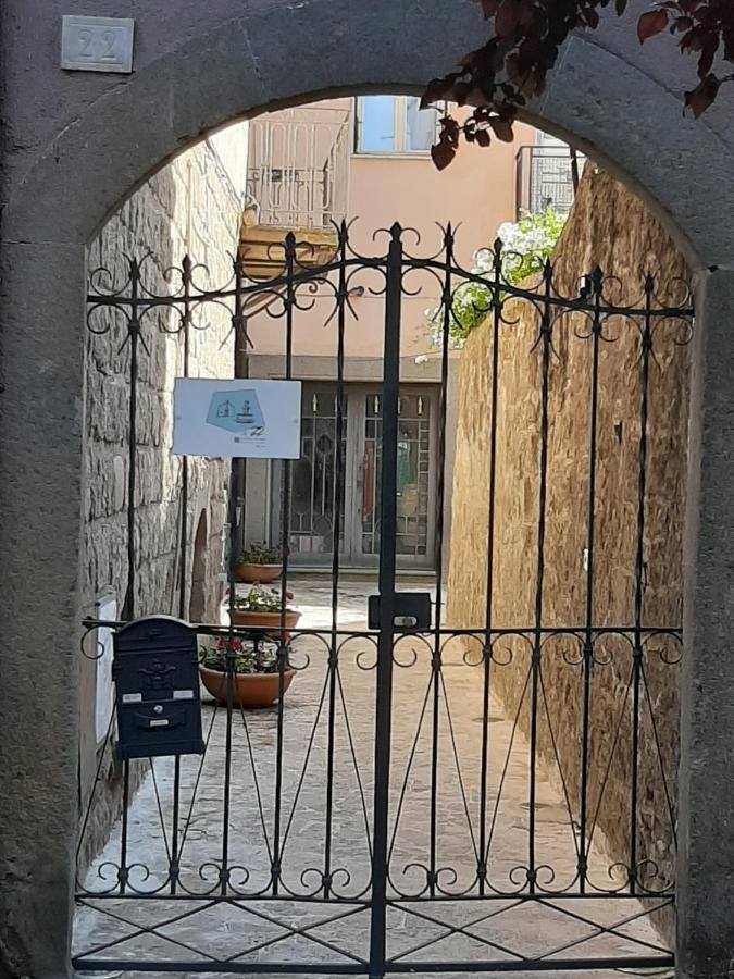Al22 Di Piazza Del Gesu Hotell Viterbo Exteriör bild