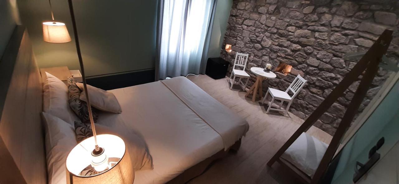 Al22 Di Piazza Del Gesu Hotell Viterbo Exteriör bild