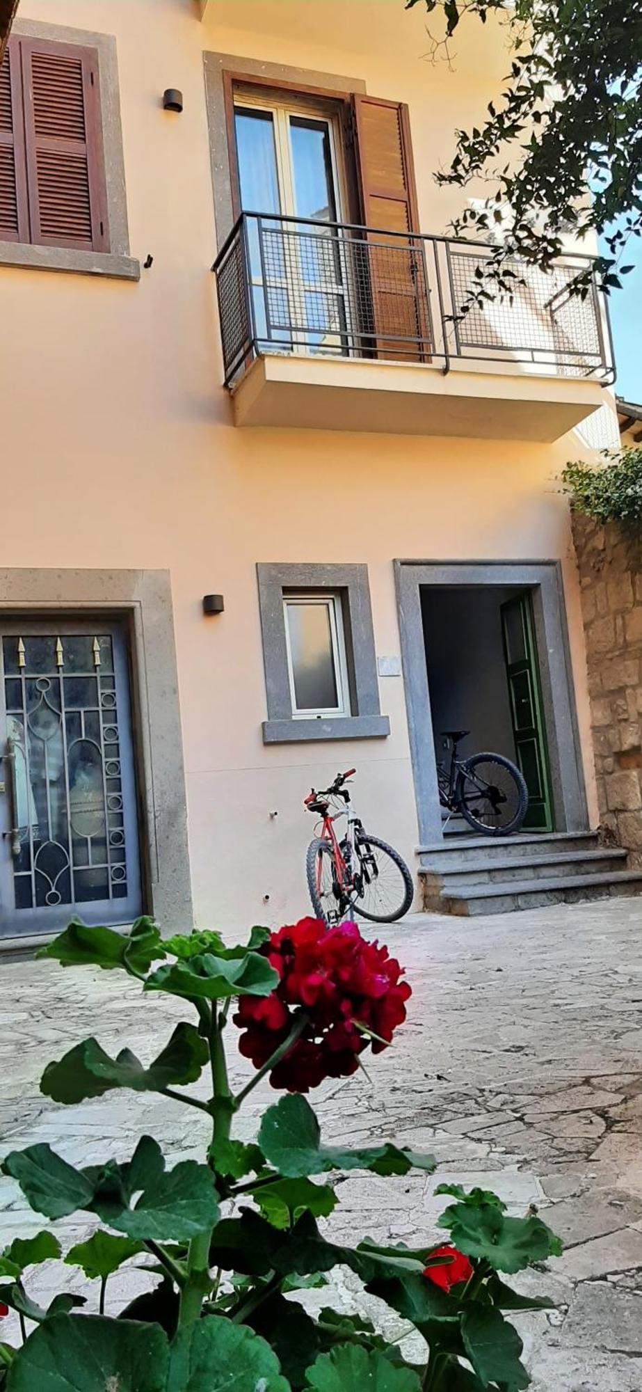 Al22 Di Piazza Del Gesu Hotell Viterbo Exteriör bild