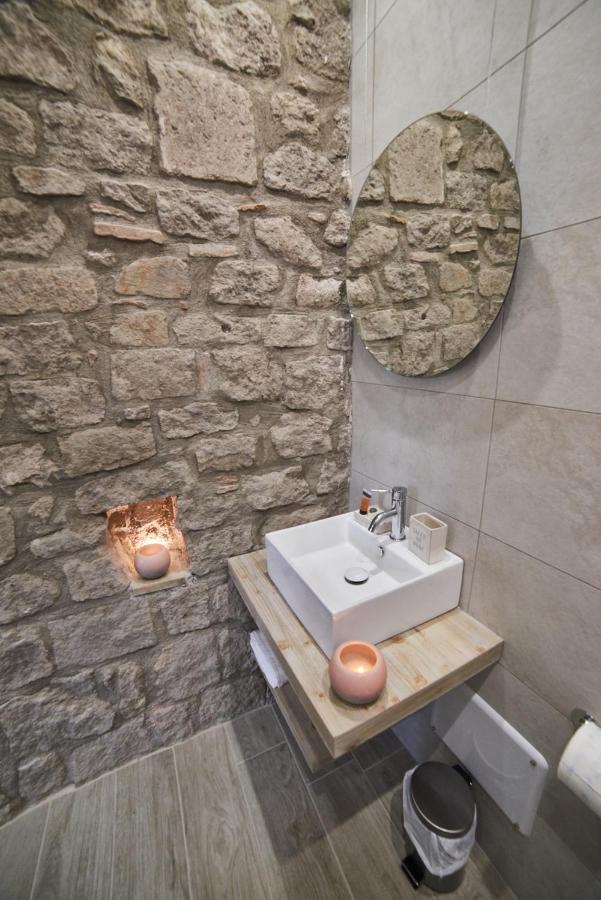 Al22 Di Piazza Del Gesu Hotell Viterbo Exteriör bild