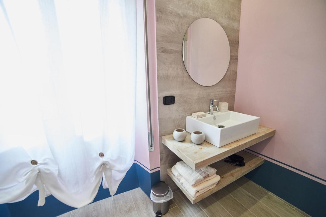Al22 Di Piazza Del Gesu Hotell Viterbo Exteriör bild