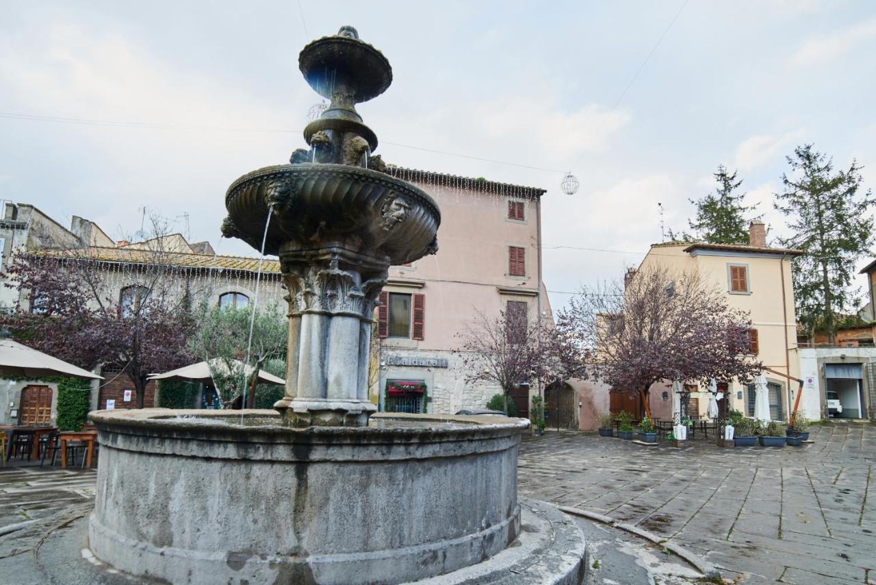Al22 Di Piazza Del Gesu Hotell Viterbo Exteriör bild